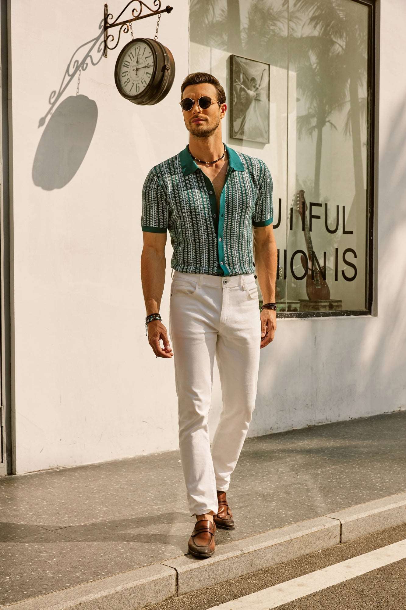Men's Retro Stripe Polo Shirt with Short Sleeves and Collared Neckline