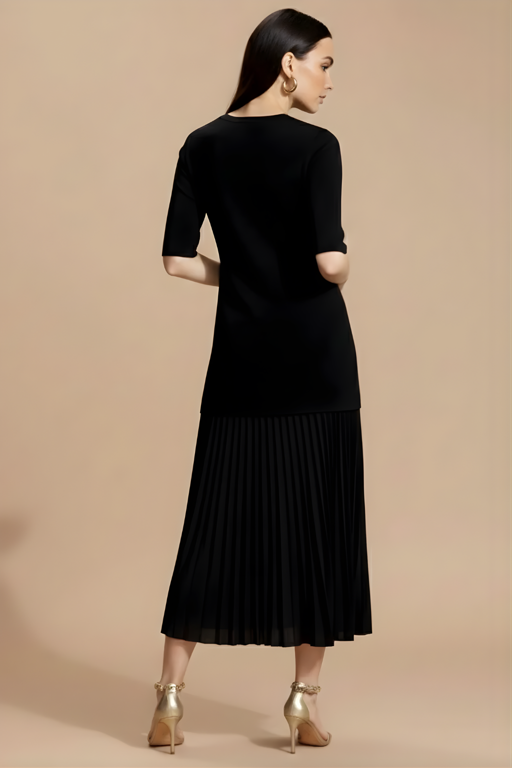 Women’s Pleated Midi Dress - 3/4 Sleeve Design with Refined Knit Silhouette