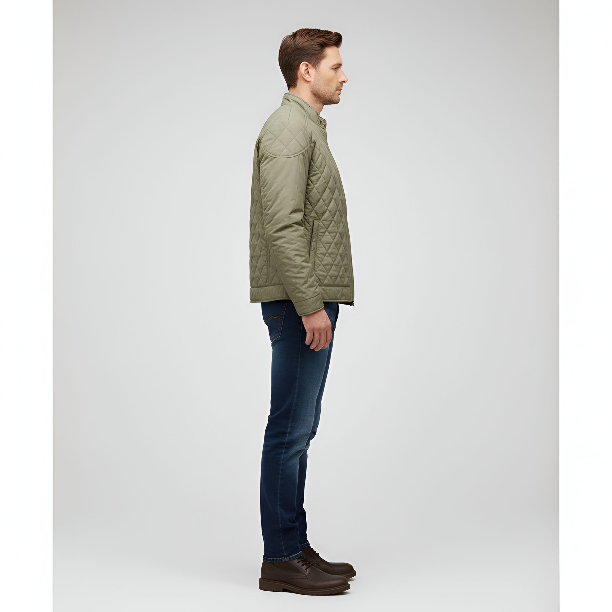 Men’s Lightly Padded Quilted Jacket with Zipper Closure and Transitional Design