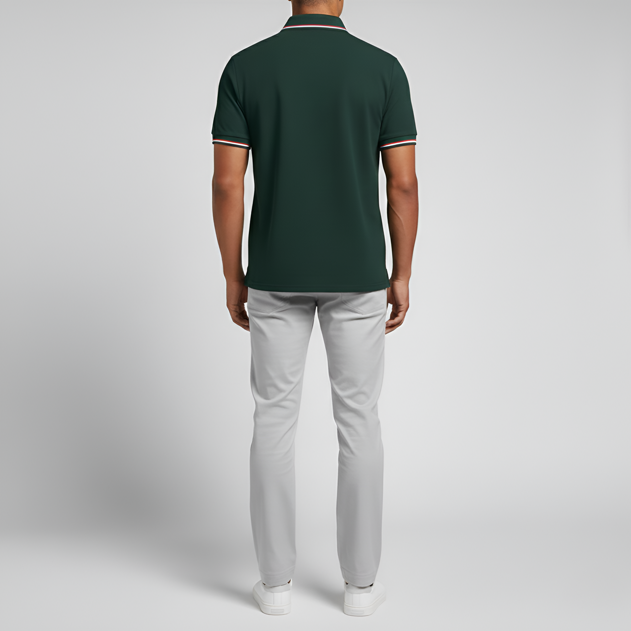 Men's Classic Fit Short-Sleeved Polo Shirt in Cotton with Traditional Collar