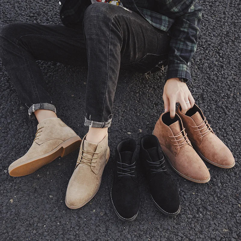 Men's Classic Leather Ankle Boots with Stitched Detailing and Lace Closure