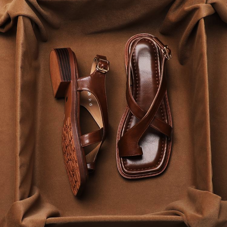 Cordelia | Elegant Leather Cross-Strap Buckle Comfortable Sandals