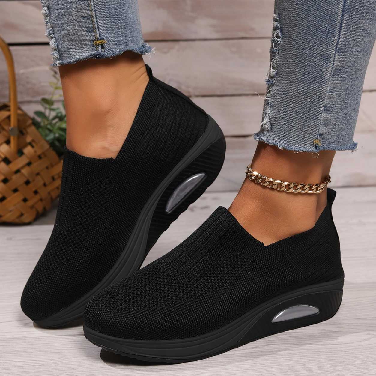 Cordelia | Knitted Slip-On Orthopedic Sneakers