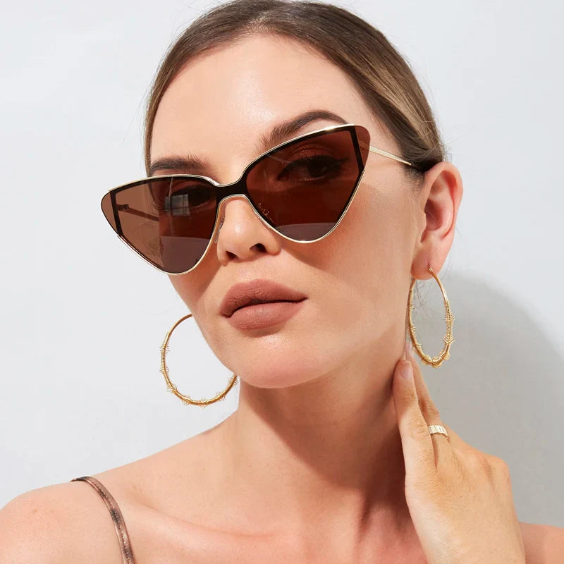 Women's Stylish Cat-Eye Sunglasses with Metal Frame and Gradient Lenses