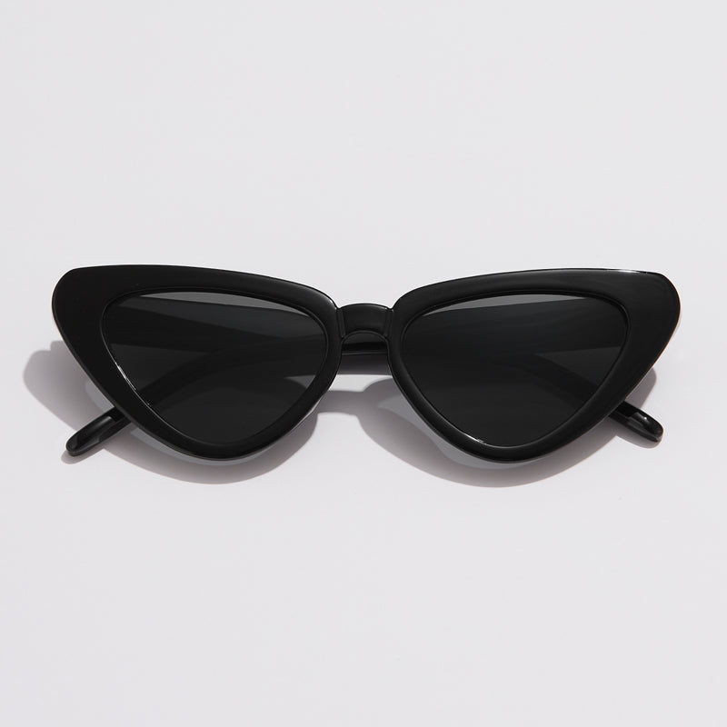 Women’s Cat-Eye Sunglasses with Slim Frames and Gradient Lenses