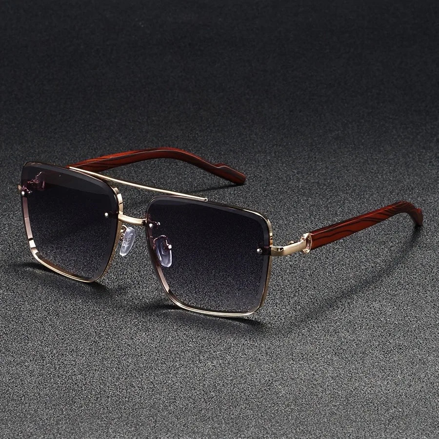 Men's Classic Aviator Sunglasses – Durable Metal Frame with Tinted Lenses