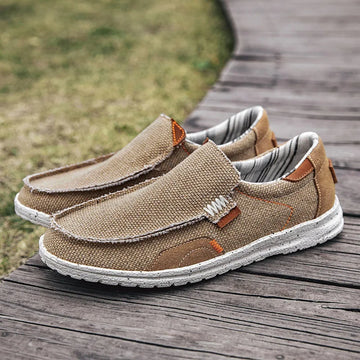 Men's Casual Canvas Loafers with Classic Slip-On Design and Structured Sole