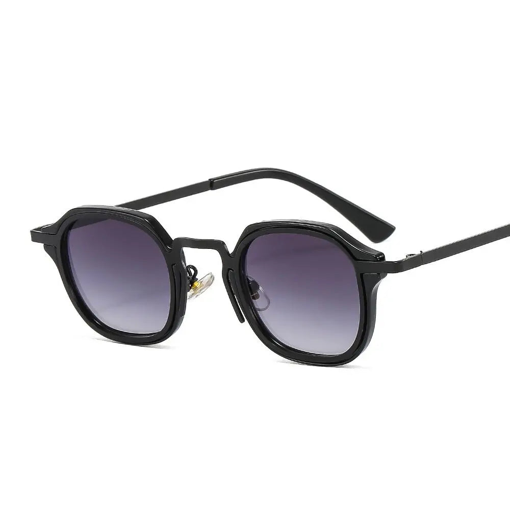 Men’s Tailored Streamline Shades – Structured Design with Clean Lines