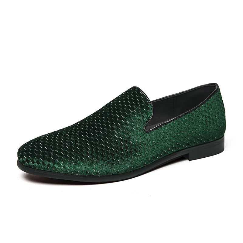 Men's Elegant Suede Loafers with Classic Slip-On Design and Stitched Detailing