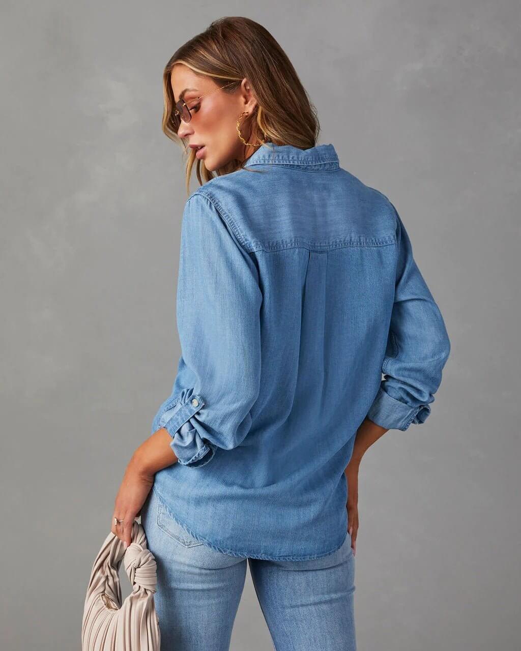 Women’s Button-Front Long Sleeve Denim Shirt with Collar and Chest Pockets