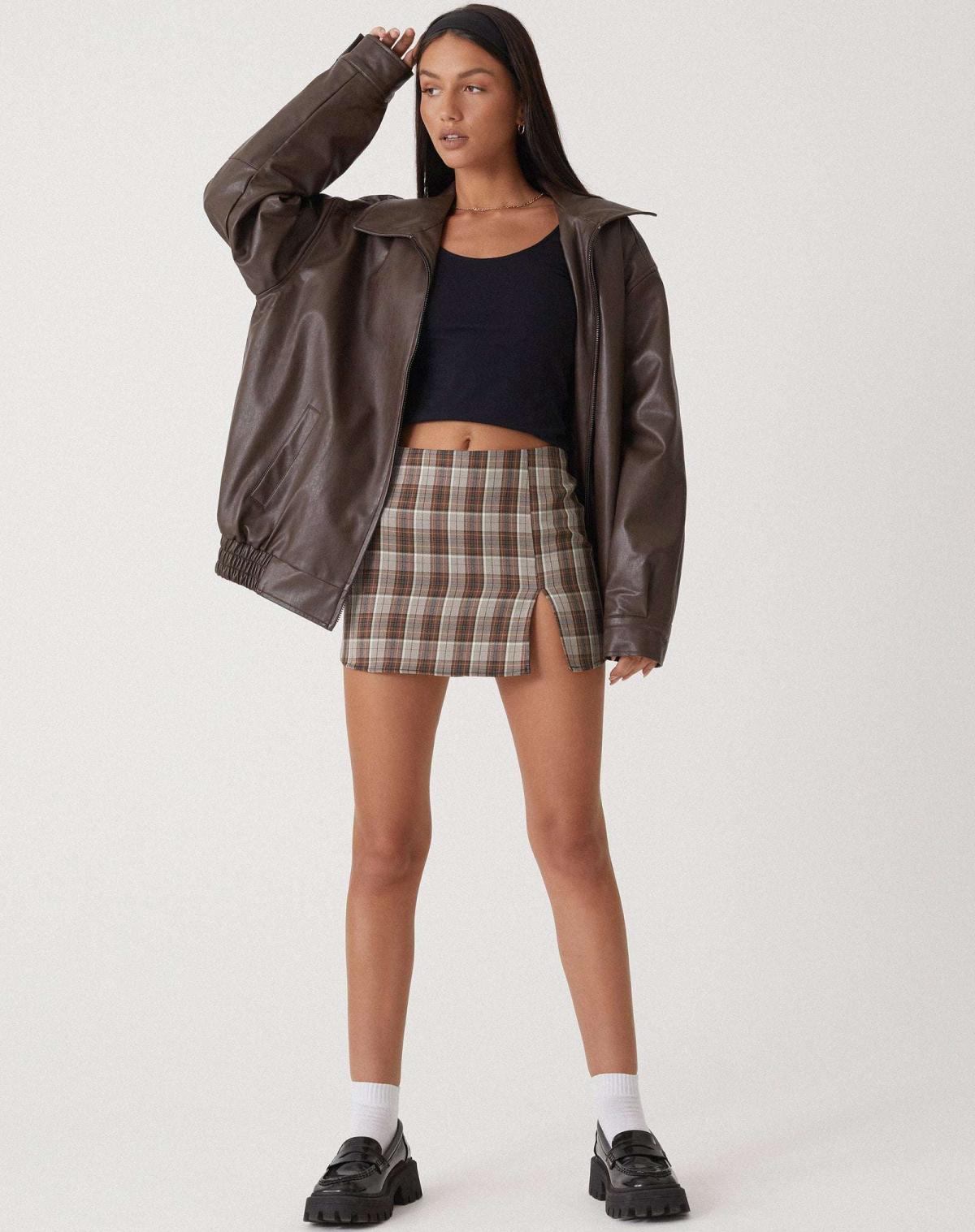 Women’s Oversized Bomber Jacket with Zip Front and Relaxed Silhouette