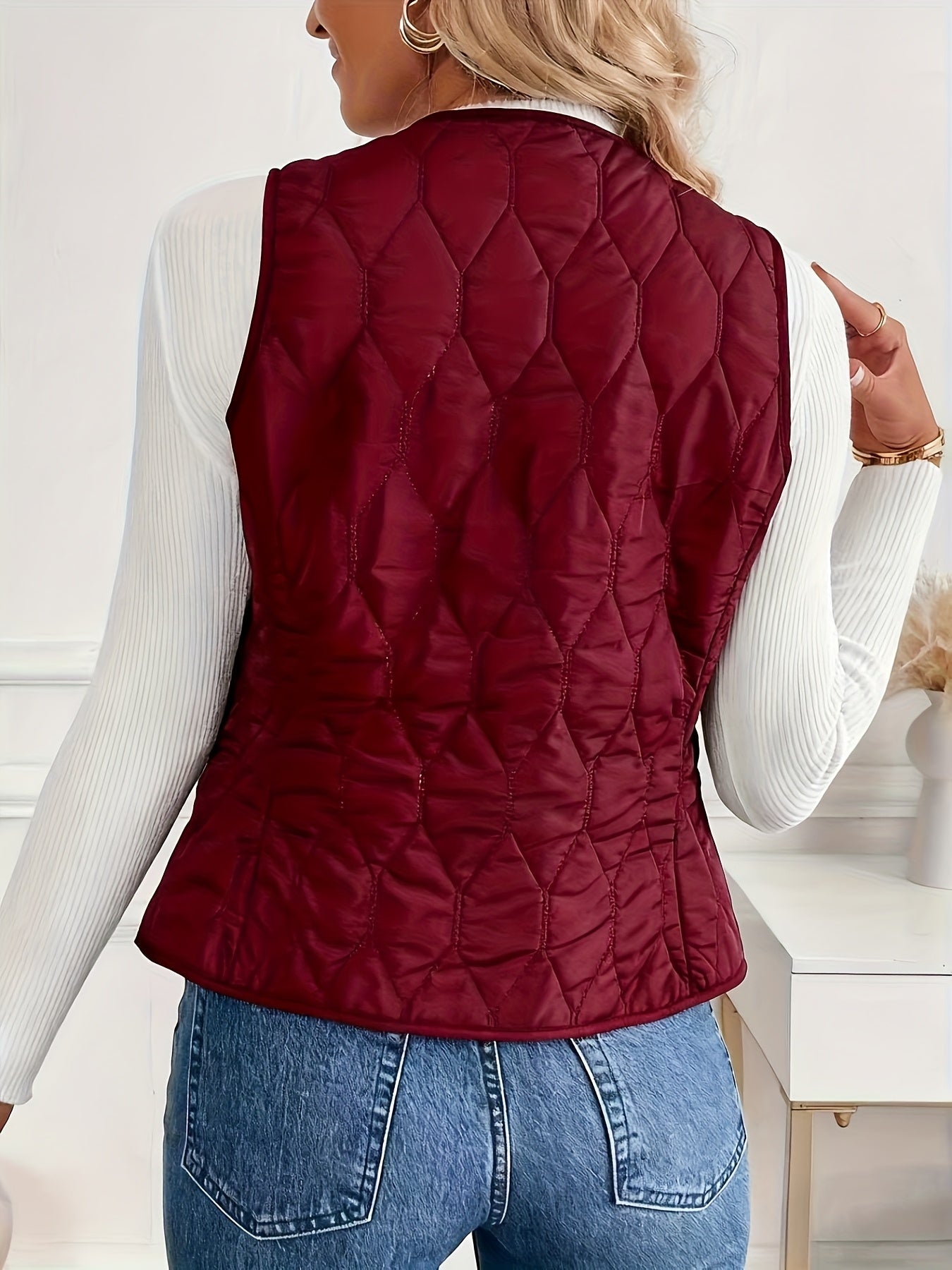 Women’s Quilted Sleeveless Vest with Button Front and Diamond Stitching