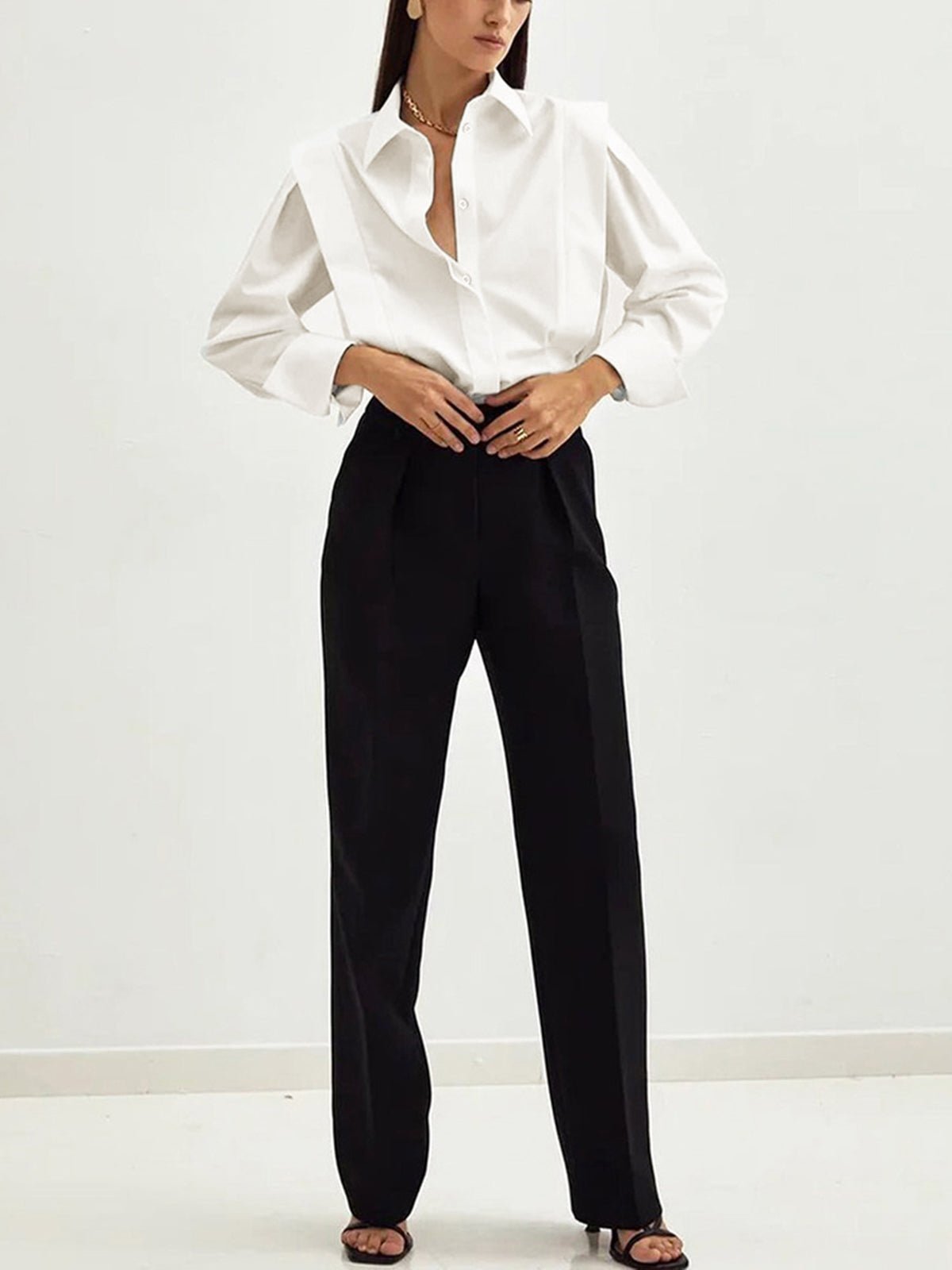 Women’s Structured Button Down Shirt with Defined Shoulders and Sharp Collar