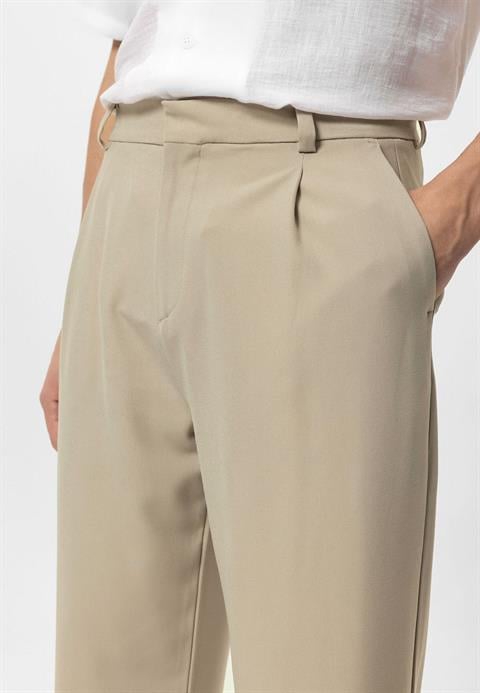 Evander | Men's Tailored Wide Leg Pleated Trousers
