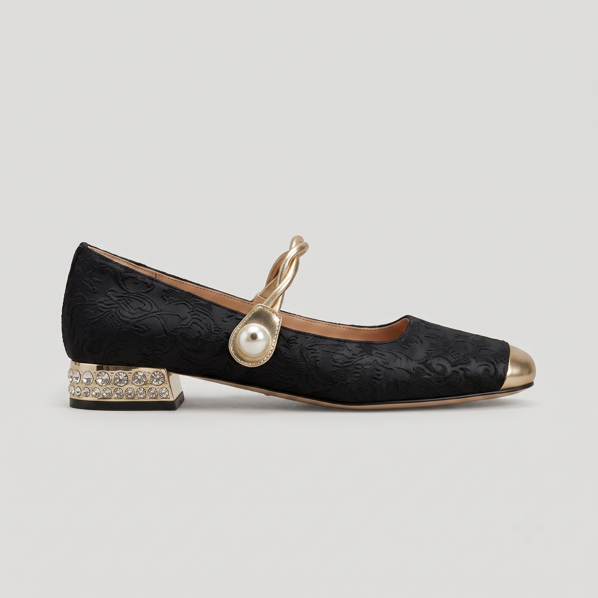 Women's Mary Jane Heels - Square Toe - Metallic Cap - Low Block