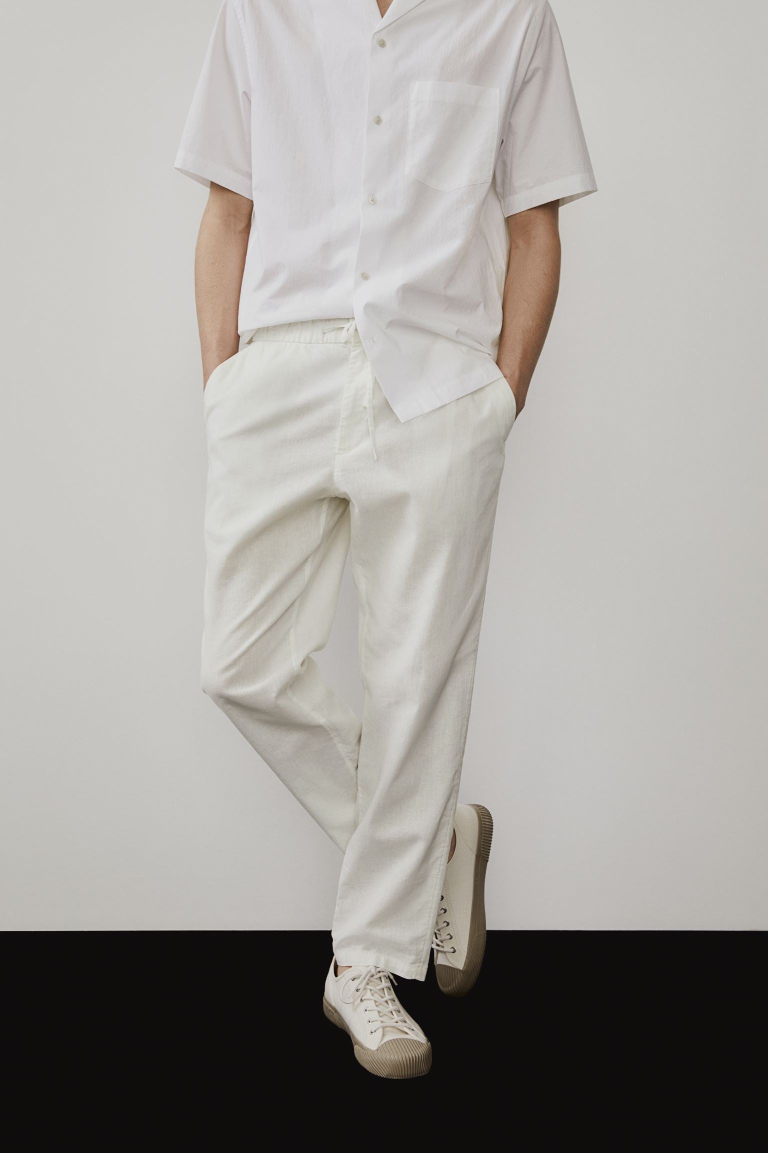 Bennett | Men's Classic Straight Leg Chino Trousers