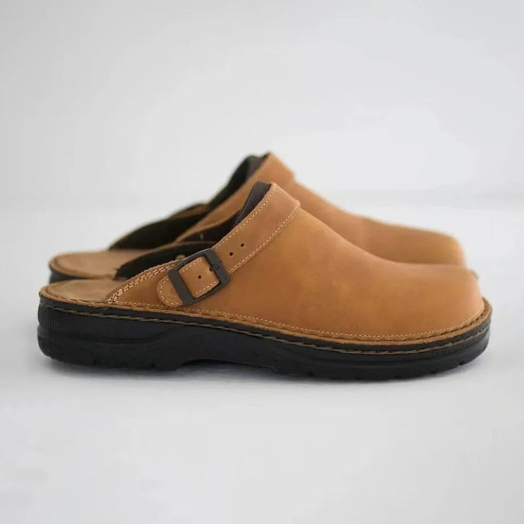 Henrik | Men's Classic Leather Buckle Clogs