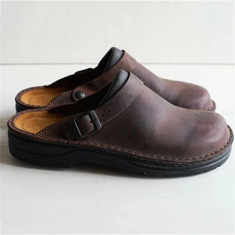 Henrik | Men's Classic Leather Buckle Clogs