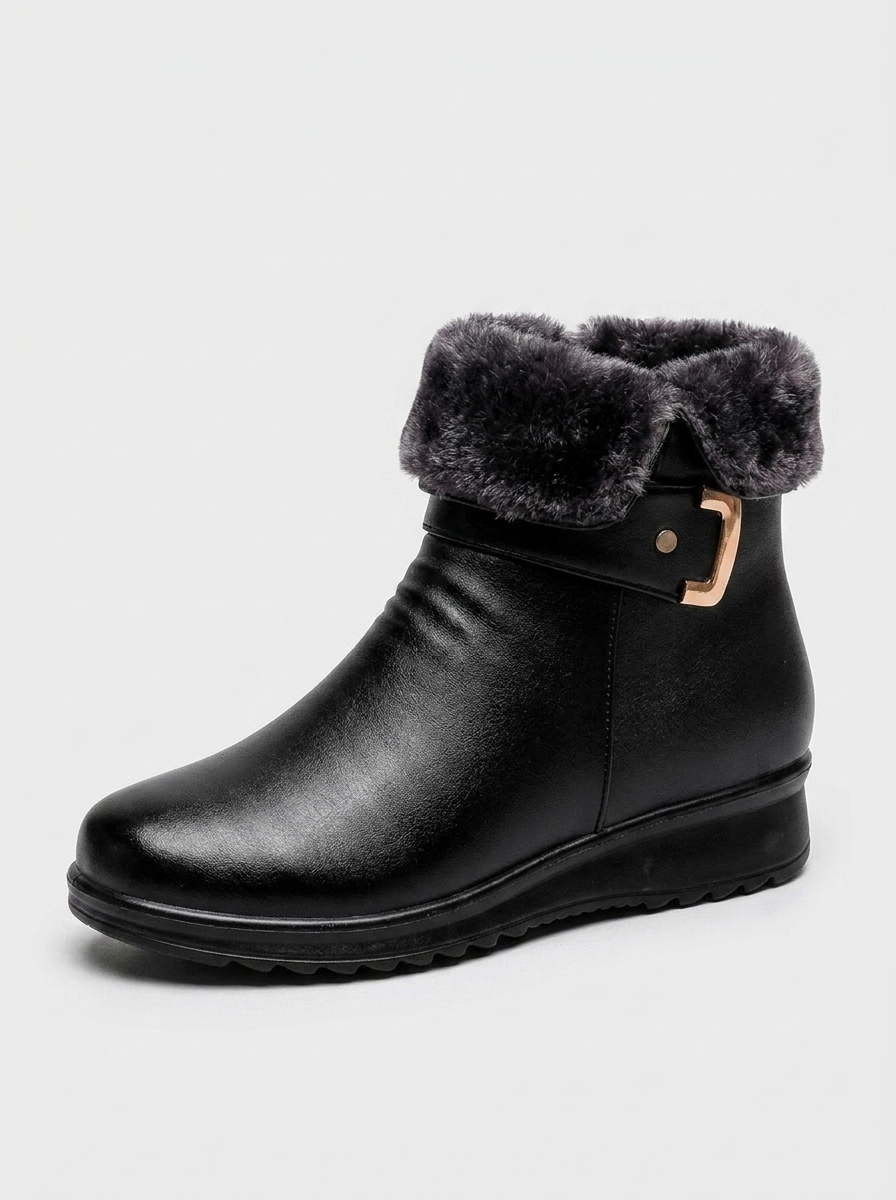 Women's Wool And Fur-Lined Boots - Round Toe Buckle