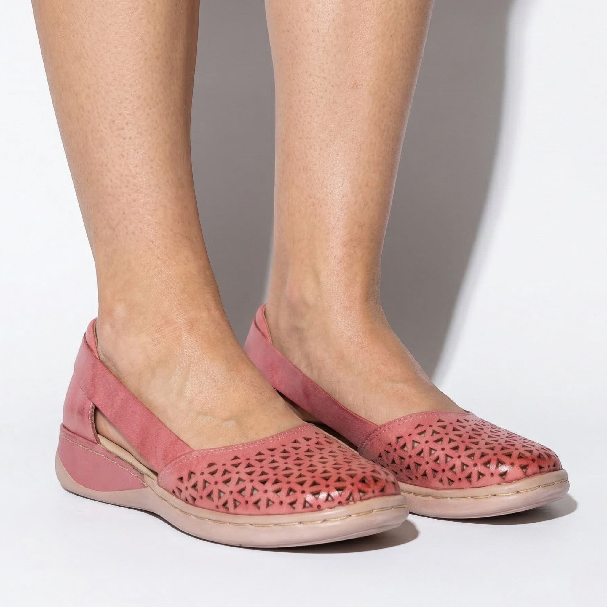 Women's Flats - Round Toe - Laser-Cut Geometric - Elastic Slingback