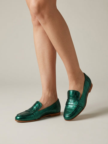 Women's Croc-Effect Penny Loafers - Round Toe