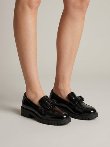 Women's Loafers - Patent Leather - Bow Detail - Chunky Lug Sole