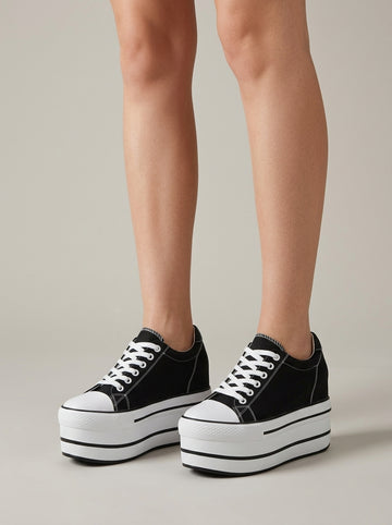 Women's Thick Sole Canvas Platform Sneakers - Round Toe Lace-Up