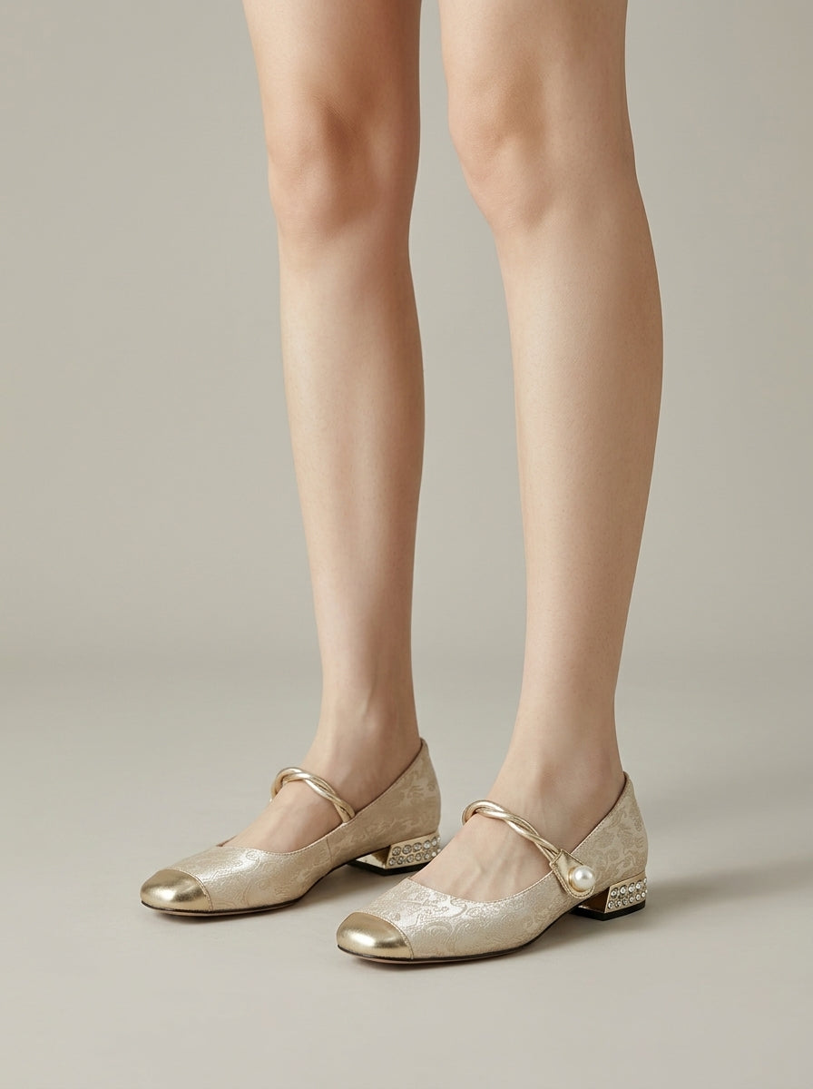 Women's Mary Jane Heels - Square Toe - Metallic Cap - Low Block