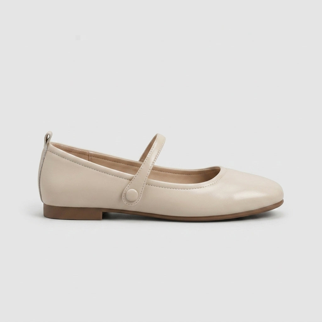 Women's Mary Jane Flats - Rounded Toe - Buckle Strap - Low Block Heel