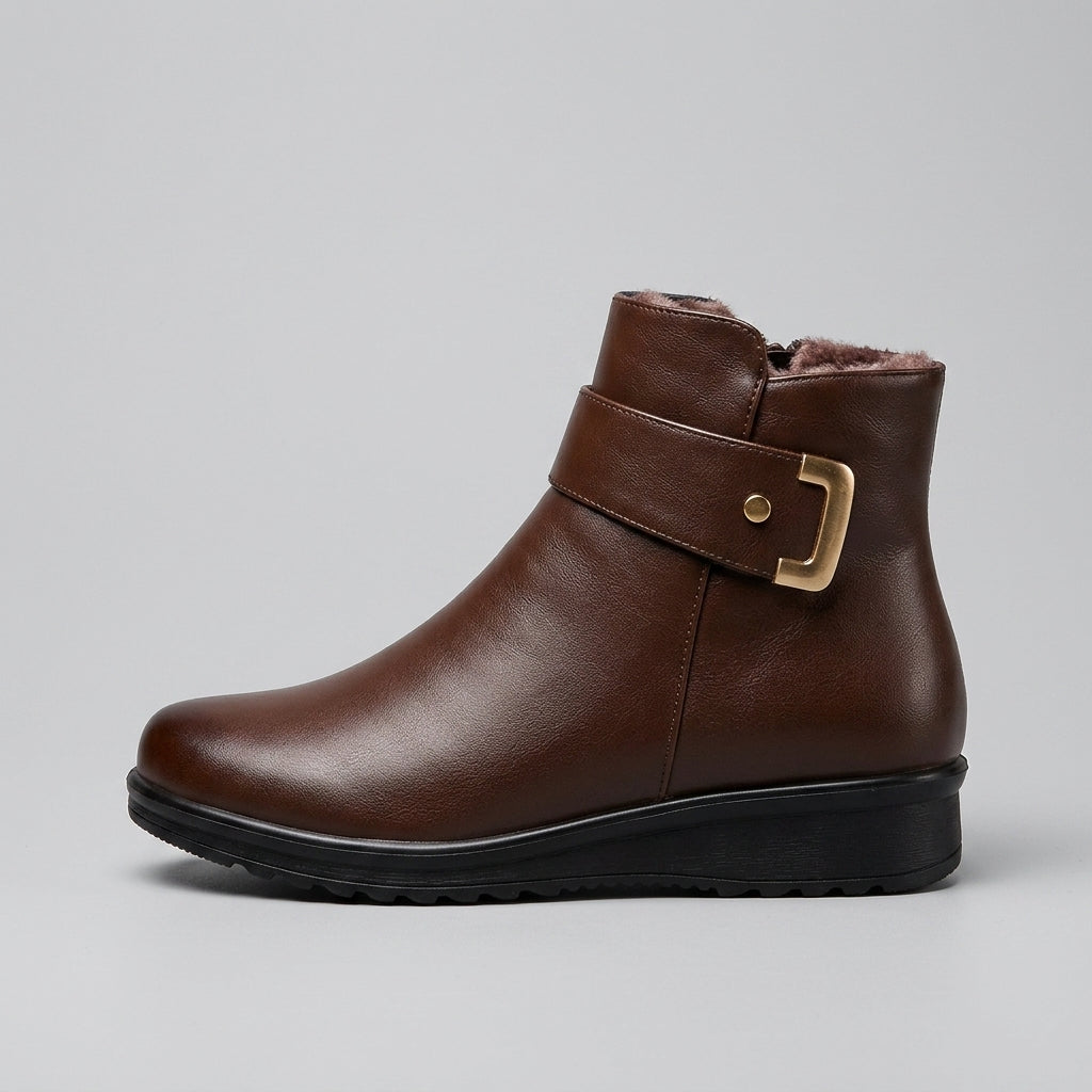 Women's Wool And Fur-Lined Boots - Round Toe Buckle