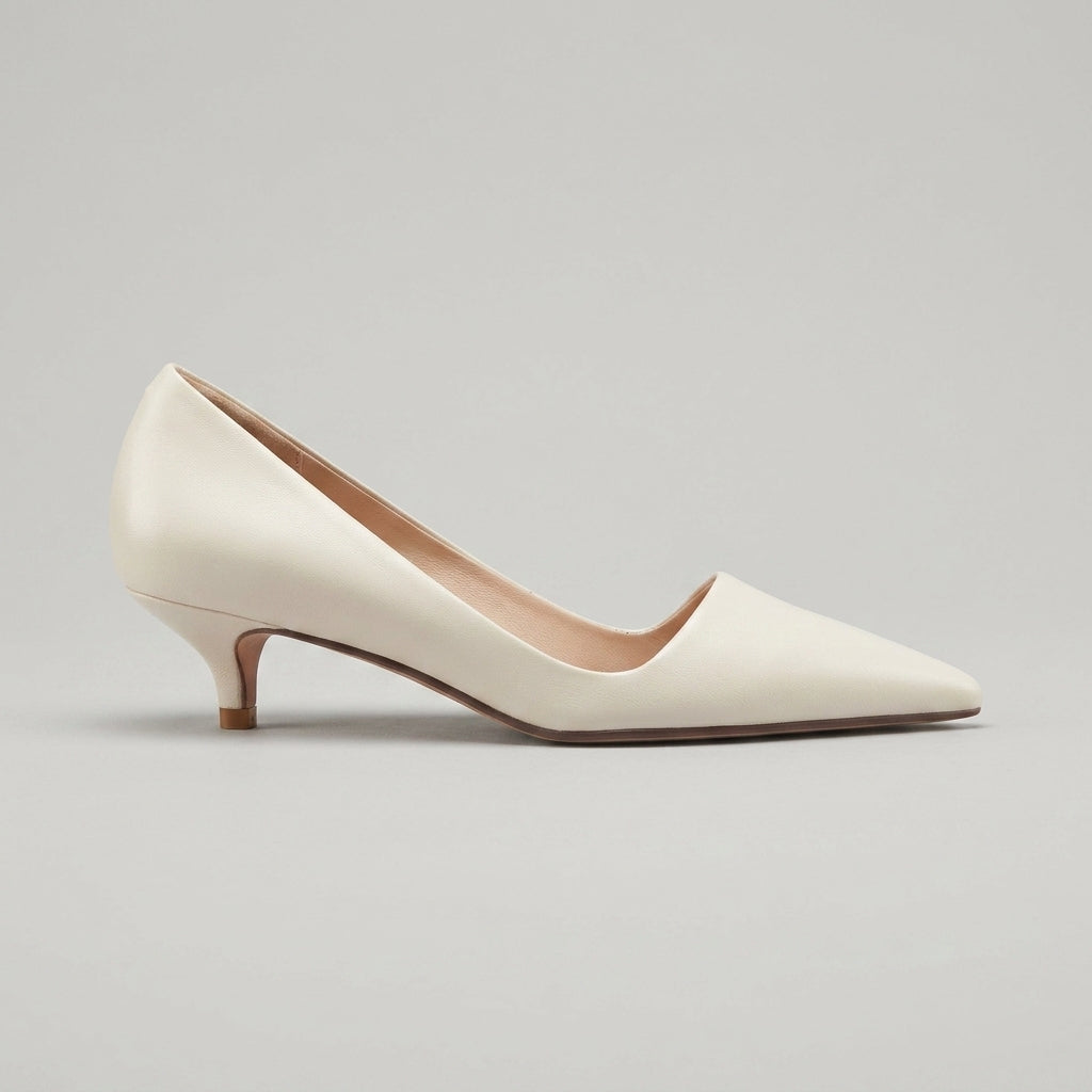 Women's Kitten Heels - Pointed Toe - Slip-On Court Shoes
